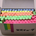 Fluorescent chalk (ideal for blackboard videotaping)